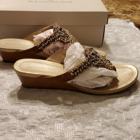 Bandolino Beaded Sandals Size 9 - Picture 4 of 5
